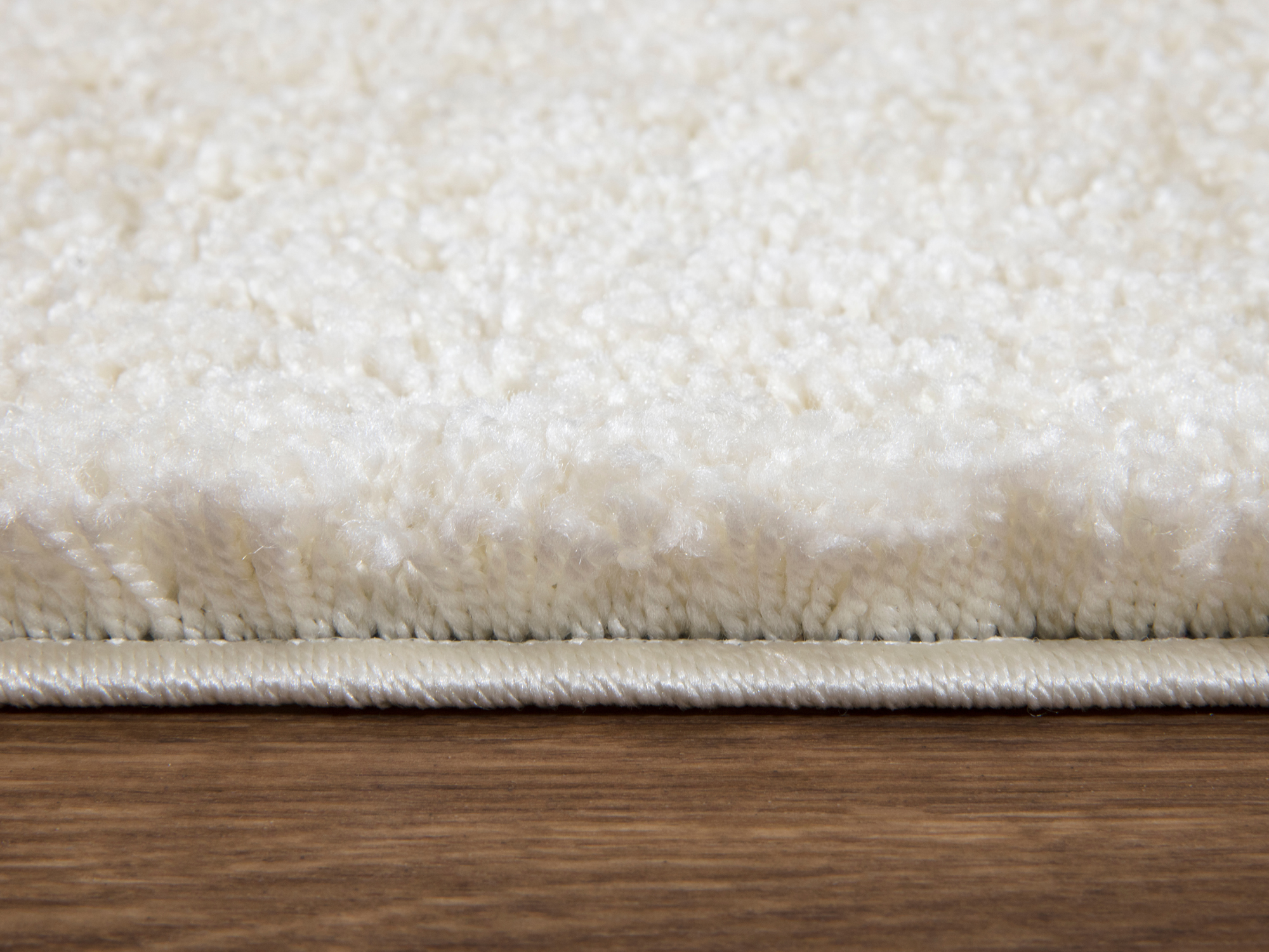 Luanda Hochflor Shaggy Teppich – 30 mm Höhe & Ultra Weich