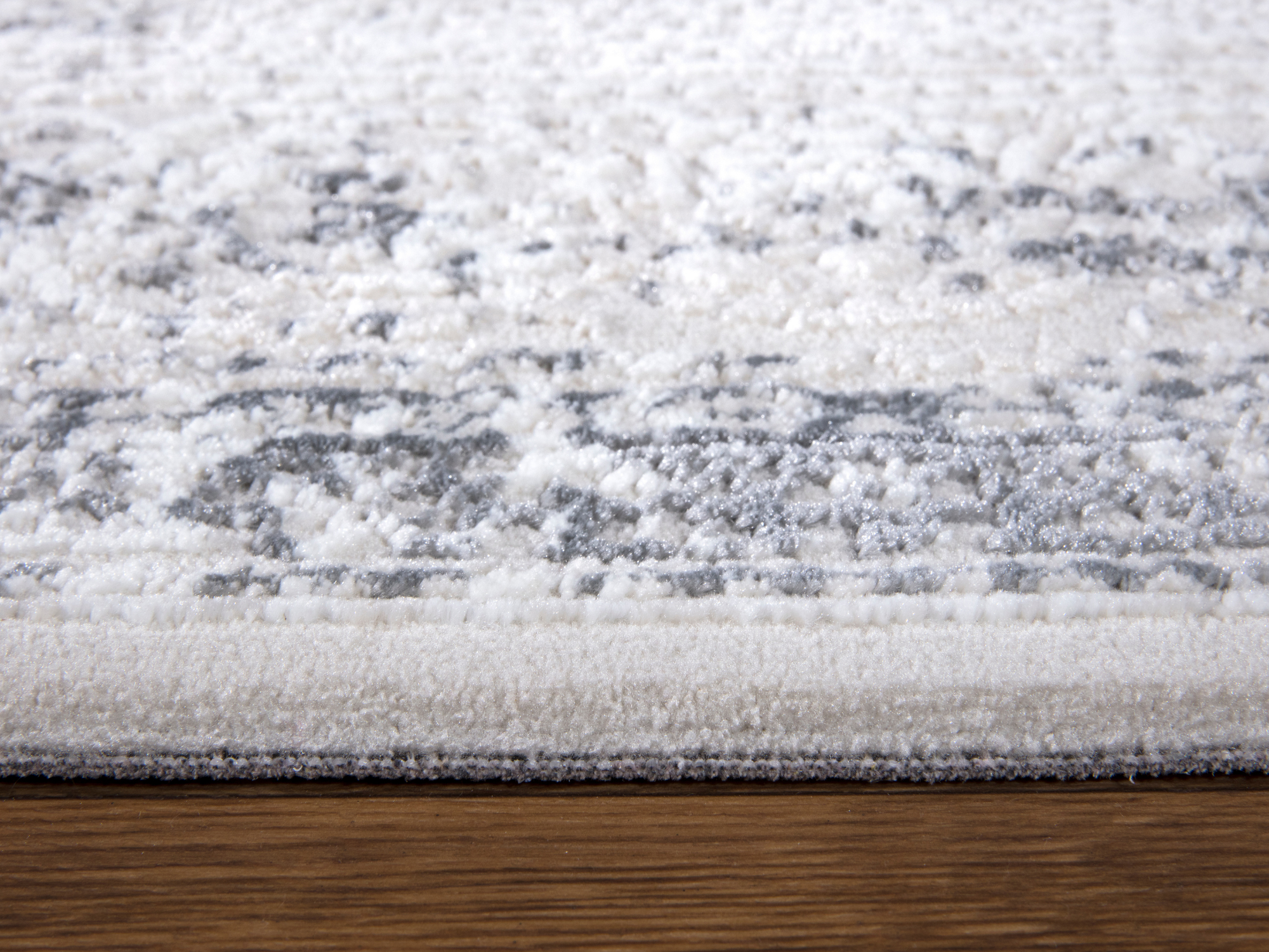 Moderner Teppich Vlora