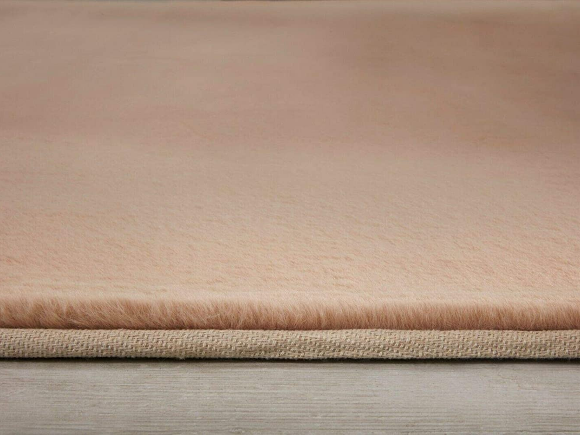 Stockholm Flauschiger Fellteppich – 30 mm Höhe & Extra Weich